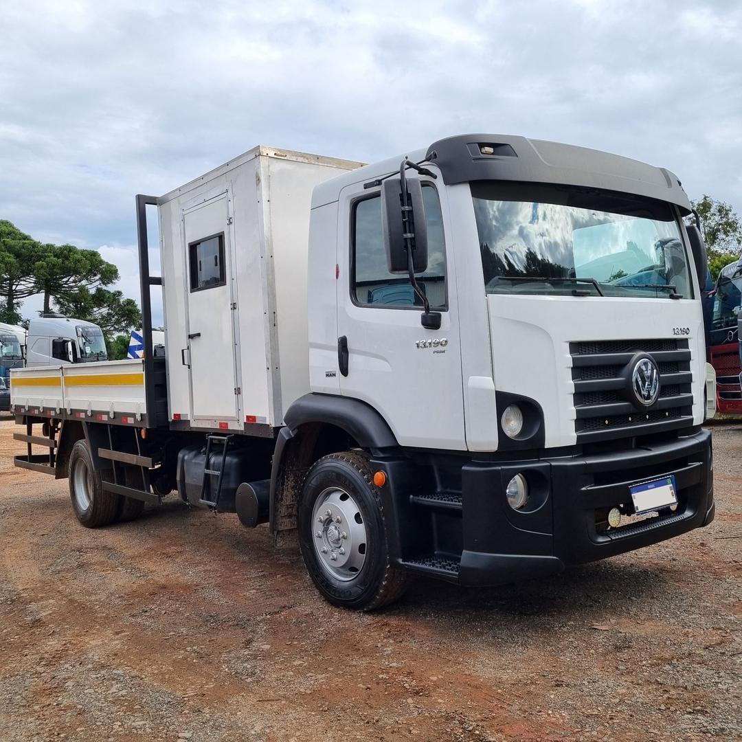 Volkswagen Constellation 13.190 CRM 4x2 19/19