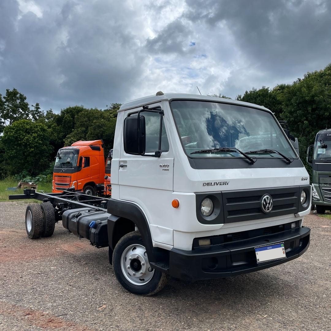 Volkswagen Delivery 8.160 4x2 18/18