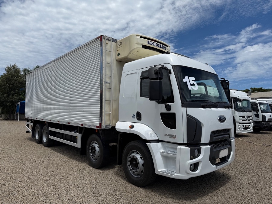 Ford Cargo 2429 8X2 15/15