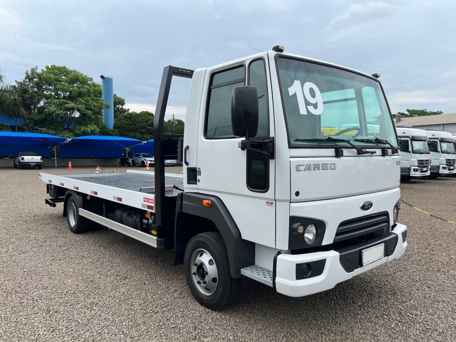 Ford Cargo 816 4X2 19/19