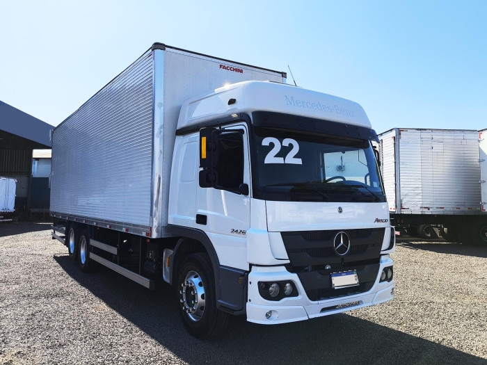 Mercedes-Benz Atego 2426 6x2 22/22