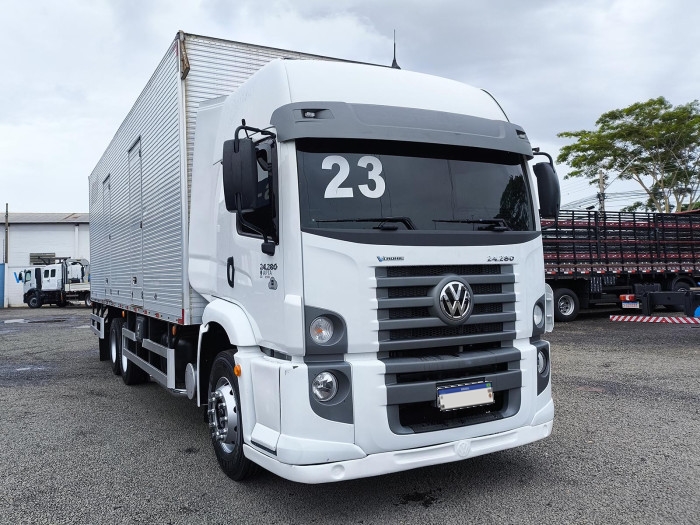 Volkswagen 24280 CRM 6x2 23/23