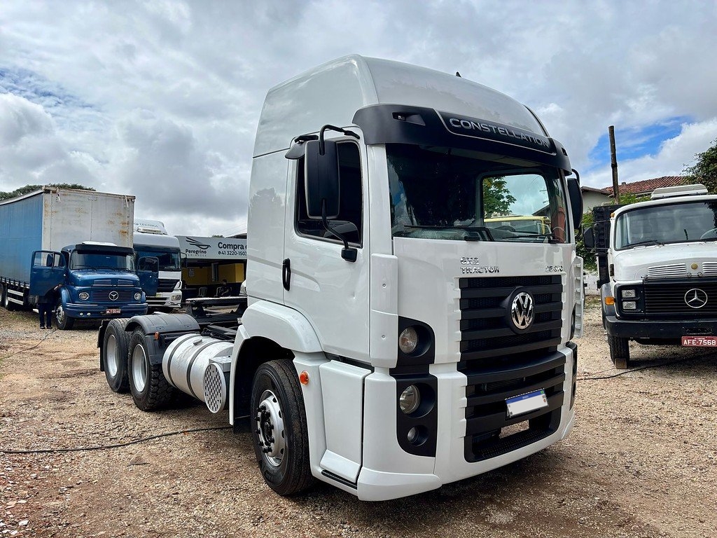 Volkswagen Constellation 25.370 4x2 10/10