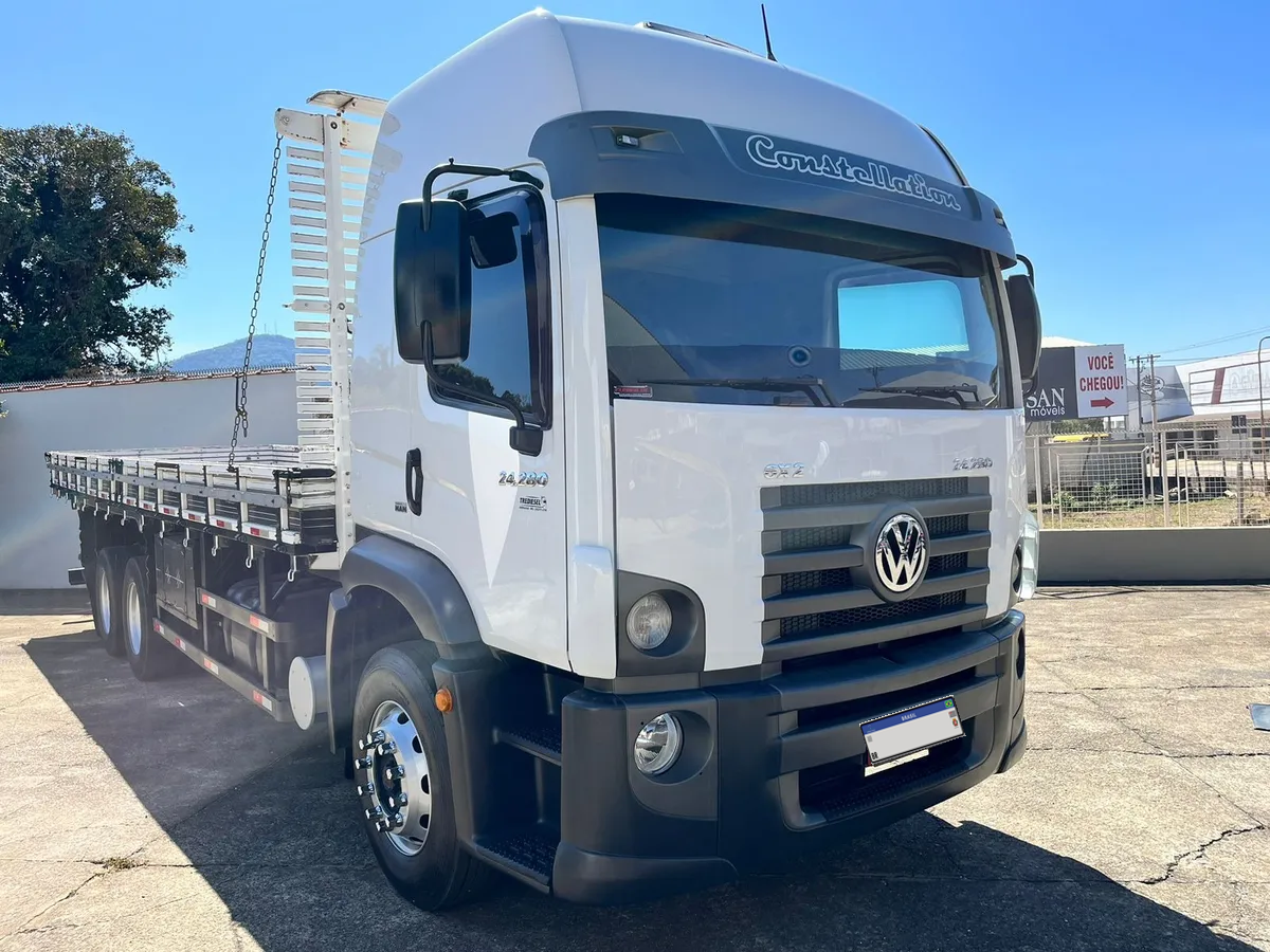Volkswagen 24.280 6x2 14/14